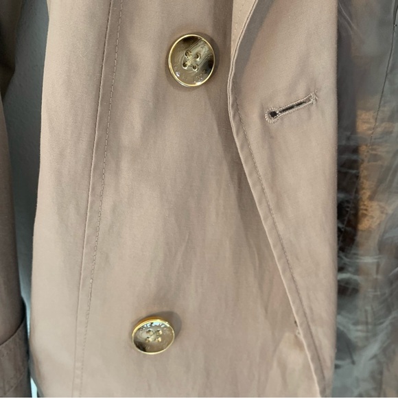 Cole Haan Women's Classic Beige Trench Coat Size Medium - Picture 3 of 6